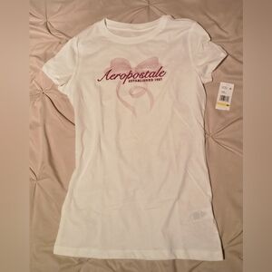 *NWT* Aeropostale Classic Crew Tee. Size Medium!